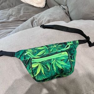 Festival leaf Fanny pack